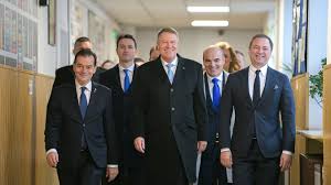 Sabini convinces his old adversary alfie solomons to join forces and eradicate the the peaky blinders are under attack. Din PoliticÄƒ La Netflix Doar Un Pas In Ce Seriale Pot Fi VÄƒzuÈ›i Iohannis È™i DÄƒncilÄƒ Evenimentul Zilei