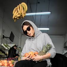 Selin ile jahrein anılarını anlatıyorlar www.twitch.com/sselss çarpım tablosu soruyor lise ve üniversite. Cake Dealer Selin Alias Manabyselin Basma Magazine