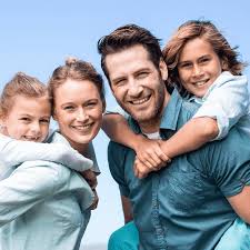 Cuidado de sí mismo es una manera de vivir que incorpora comportamientos que le ayuden a estar renovado y abastecido en su motivación personal y en su crecimiento como ser humano. Family Parenting Interpersonal Relationship Child Business Family Child People Friendship Png Pngwing