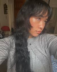 Diane Iris's Instagram, Twitter & Facebook