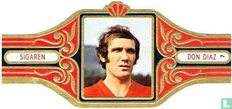 Despite his small stature, van moer made it to the turntable of, among others, standard and the red devils, with which he reached the final at the european championship in 1980 at a later age. Wilfried Van Moer Fuss Balle 7 1973 Don Diaz Lastdodo