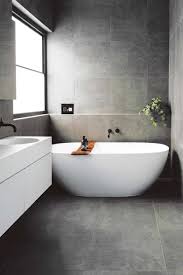 Stand alone tub with shower entry to each side in spanish. Rethinking The Shower Niche Why I Think The Ledge Is Next