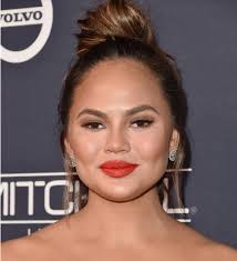 And the only thing you need to make it a blessing is the right approach. 60 Easy New Year S Eve Hairstyles 2021 Plus Size Women Fashion