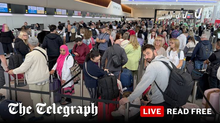 PM fails to back air traffic boss after 200 flights cancelled