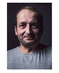 Изучайте релизы robert górski на discogs. Robert Gorski Kabaret Moralnego Niepokoju Ucho Prezesa Portraitoftheday Autogramtags Portait Portrait Vision Instaportrait Portr Portrait Face Eyes