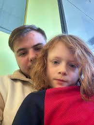 Hi parents 🥰 My name is is Violetta and I am 33 years of age with 15 years  professional experience caring for and working with children. I am  available Monday to Friday