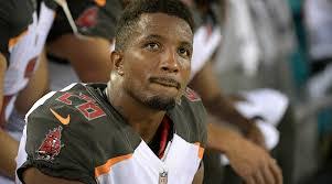 Davonte Lambert's Instagram, Twitter & Facebook