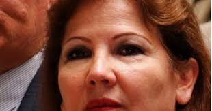 Heroínas: Jenny Londoño López poeta