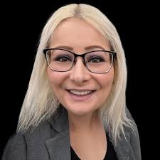 Real Estate Agents in 44647