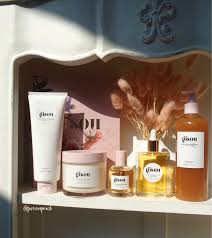 Remember jasmine's thick black hair from aladdin or ariel's flowing red locks in the little. Gisou Honey Infused Haircare Review Hair Wash Conditioner Hair Mask Hair Oil And Hair Perfume Survivorpeach