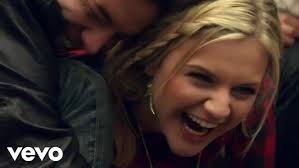 Kelsea Ballerini -- I Hate Love Songs"