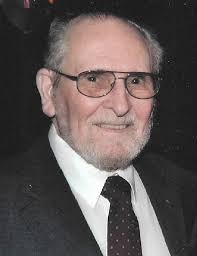 Charles Woodhull's Instagram, Twitter & Facebook