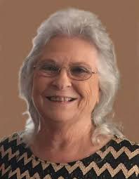 Lynette Hardy's Instagram, Twitter & Facebook