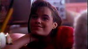 Publicité Pas besoin de drogues avec Raymond Legault et une soeur Laurier  (1990)