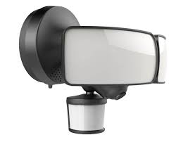 Maximus Flood Light Security Camera Debuts At Ces 2017