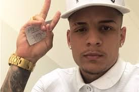 Arana foi cedido pelo sevilla, da espanha, e assina um contrato de empréstimo até junho de 2021, Guilherme Arana