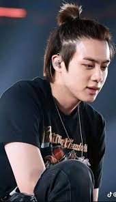 Woman impersonates hailey to help michael