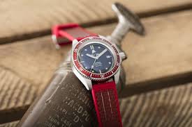 William Wood Watches British Sustainable Luxury Watches By Jonny Kickstarter Luxury Watches Leather Watch Travel Sustainable Luxury