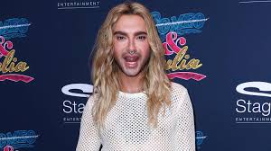 Aloonea porn beautiful face, DD+ artificial tits, and a