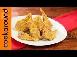 Dove risultano croccanti, saporite ma allo stesso tempo leggere! Carciofi Fritti In Pastella Tutorial Ricetta Frittelle Youtube