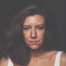 Stream Lea Henderson