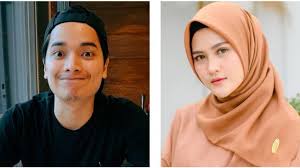 Potret kebersamaan zikri daulay dan syifa hadju intens. Tr80y Hcy2cg4m