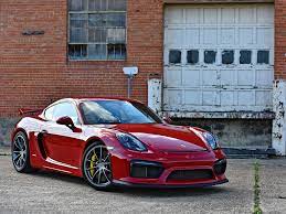 Carmine Red 2016 Porsche Cayman Gt4 Gt4 Dallas Design District Photo By Andrew Barber Cayman Gt4 Porsche 718 Cayman Gts Porsche