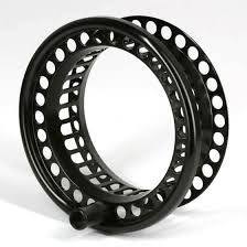 En effet le moulinet « large arbor » mis au point par kurt danielsson au début. Spole Dryfly Danielsson Flyreels