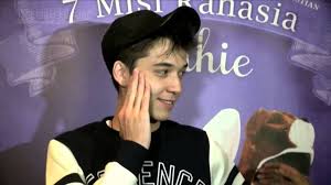 Apakah ariel tatum sebagai mantan kekasih stefan turt mendapatkan undangan tersebut. Putus Dari Ariel Tatum Stefan William Belum Mau Cari Pacar Youtube
