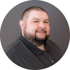 Mike Strand's Instagram, Twitter & Facebook