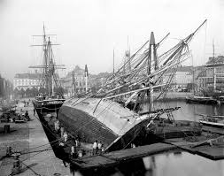 Inside The Towering Shipyards Of The Victorian Era Old Sailing Ships Sailing Ships Sailing