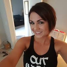 Alison Santoro's Instagram, Twitter & Facebook