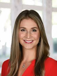 Stephanie Hennen's Instagram, Twitter & Facebook