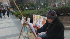 33 yıldır seyyar ressamlık yapıyor