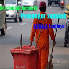 Anda cukup mencabuti rumput yang tumbuh disekitar tanaman ubi jalar tersebut. Bahagialah Menjadi Tukang Pembersih Jalanan Kaskus