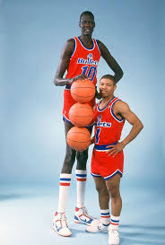 Pin By Bill On Muggsy Bogues Manute Bol Basketball Players Nba Basketball Pictures
