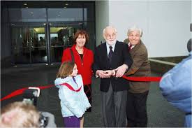 Eric carle, seen here with children's television host fred rogers, often stitched together photographs from painted tissue paper to create illustrations. 10ywesrxbaahzm