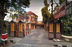 155 jalan getas pejaten, kudus, 42 kilometres southeast of jepara t: Celebrity Journal Berapaa Biaya Masuk Taman Museum Kretek Kudus 21 Tempat Wisata Di Kudus Kota Kretek Yang Penuh Sejarah Kota Kudus Sendiri Terletak Di Jawa Tengah Yang Juga Terkenal Sebagai