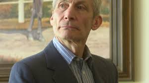 Charlie Watts dawał The Rolling Stones pewność, bezpieczeństwo i przestrzeń 