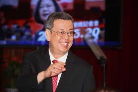 美國 約翰斯·霍普金斯大學 公衛 博士，並為 世界科學院院士 、 美國國家科學院 外籍院士. é™³å»ºä»çš„ireview è©•åƒ¹å°ˆé 
