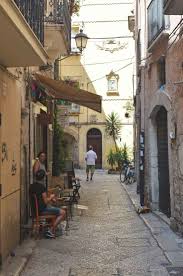 Italy Things To Do In Bari Heneedsfood Turismo Italia Arte