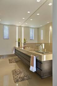 1001 Idees Pour Un Miroir Salle De Bain Lumineux Les Ambiances Stylees Salles De Bains Lumineuses Idee Salle De Bain Miroir Salle De Bain
