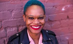 Courtney Coles's Instagram, Twitter & Facebook