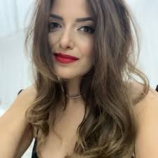 Alexandra Ionescu (@voineaalexandra654) • Threads, Say more