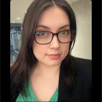 7500+ perfiles de «Dora»