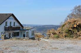 Das haus seeblick auf der rötsch in essen mit einem fantastischen blick auf kettwig hinunter. Haus Seeblick Zimmervermietung Ruth Schlager