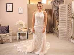Will she be able to. Bride Finds Dream Wedding Dress Then Her Mum Tells Her What She Really Thinks Mirror Online