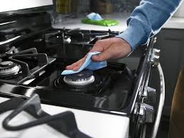 There's something about a ceramic stove top that while functional, there always seems to be a mess that needs to be cleaned up. 6 Tricks For Cleaning Cooked On Spills From The Stove Top Appliancecare