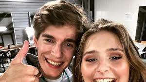 Joke (20) uit Aalst stoot door naar halve finale The Voice: “Ik wil niemand  teleurstellen”