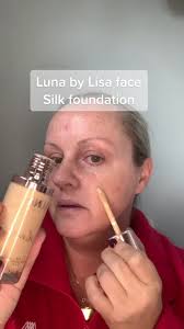 Luna by Lisa Silk Foundation
